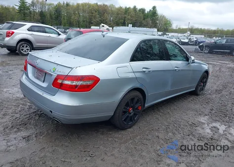 2013 Mercedes-Benz E 350 4Matic z USA, uszkodzony, nr VIN WDDHF8JB6DA663482